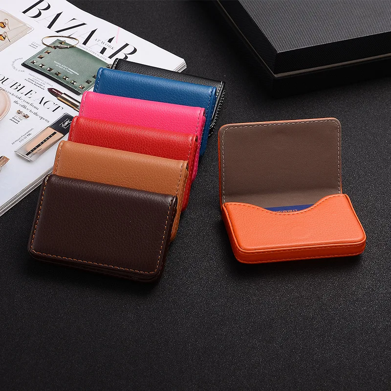 Card Top Loader - حافظة بطاقات عمل من الجلد الصناعي