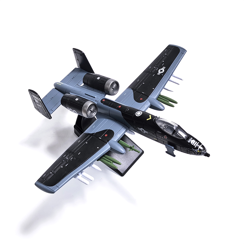 Model Airplane Plastic - نموذج طائرة سو-25 إيه 10 بمقياس