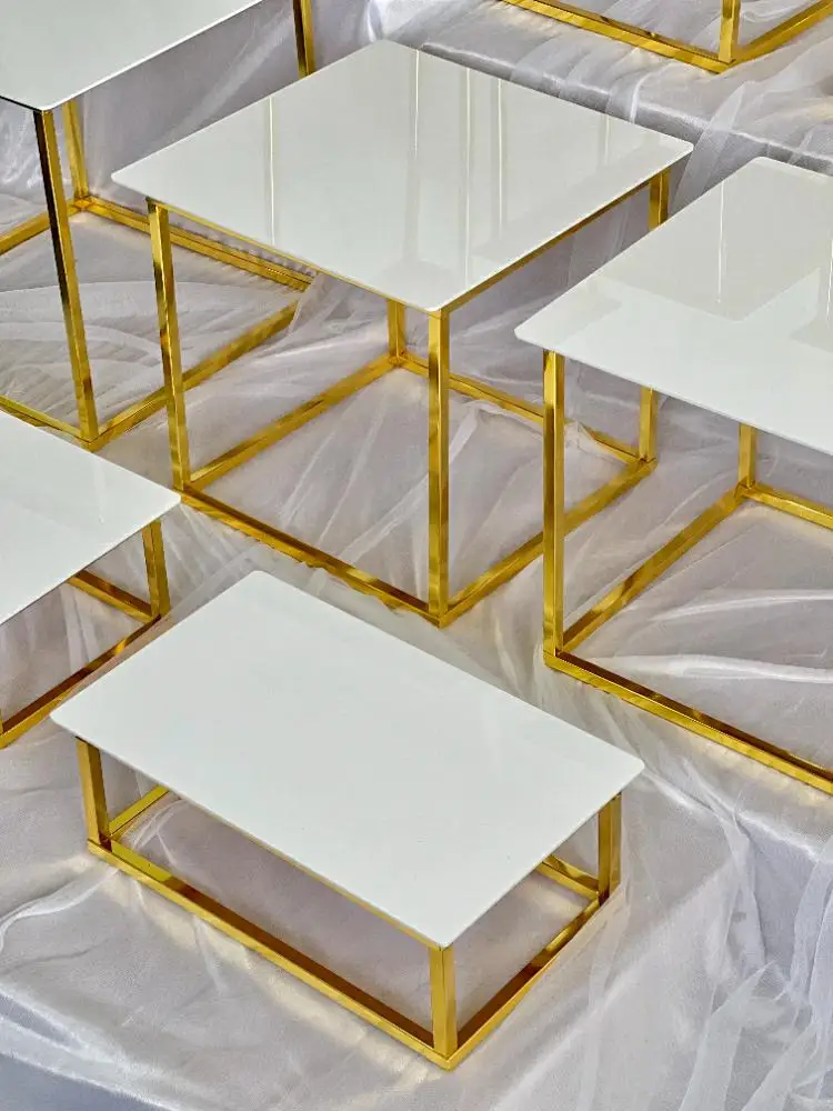 مجموعة من 12-20 قطعة من حوامل  - مراجعة Display Risers Set وسعره