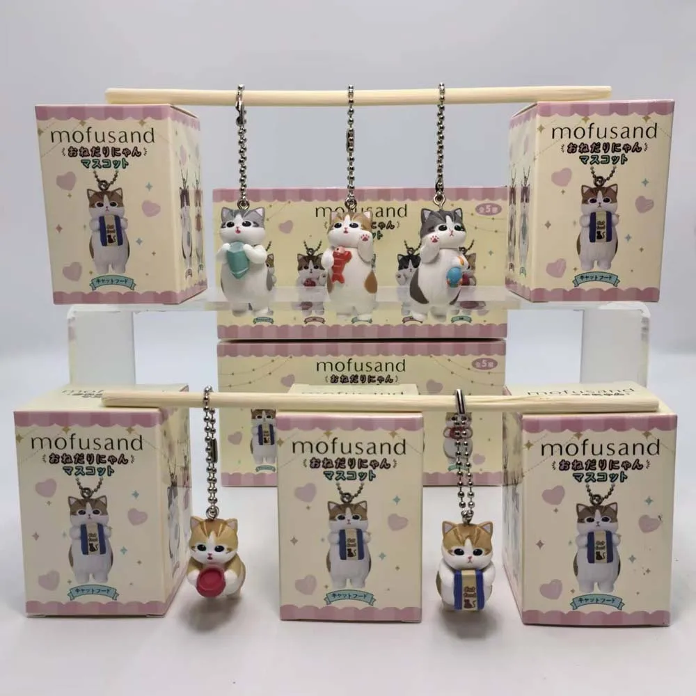 صندوق مفاجآت ميدالية مفاتيح مو - مراجعة Action Figure Stand وسعره