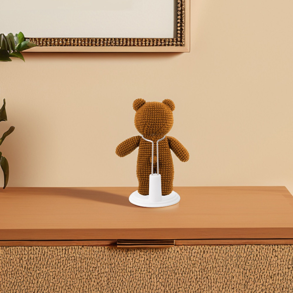 قطعتان من حامل العرض البلاستيك - مراجعة Action Figure Stand وسعره