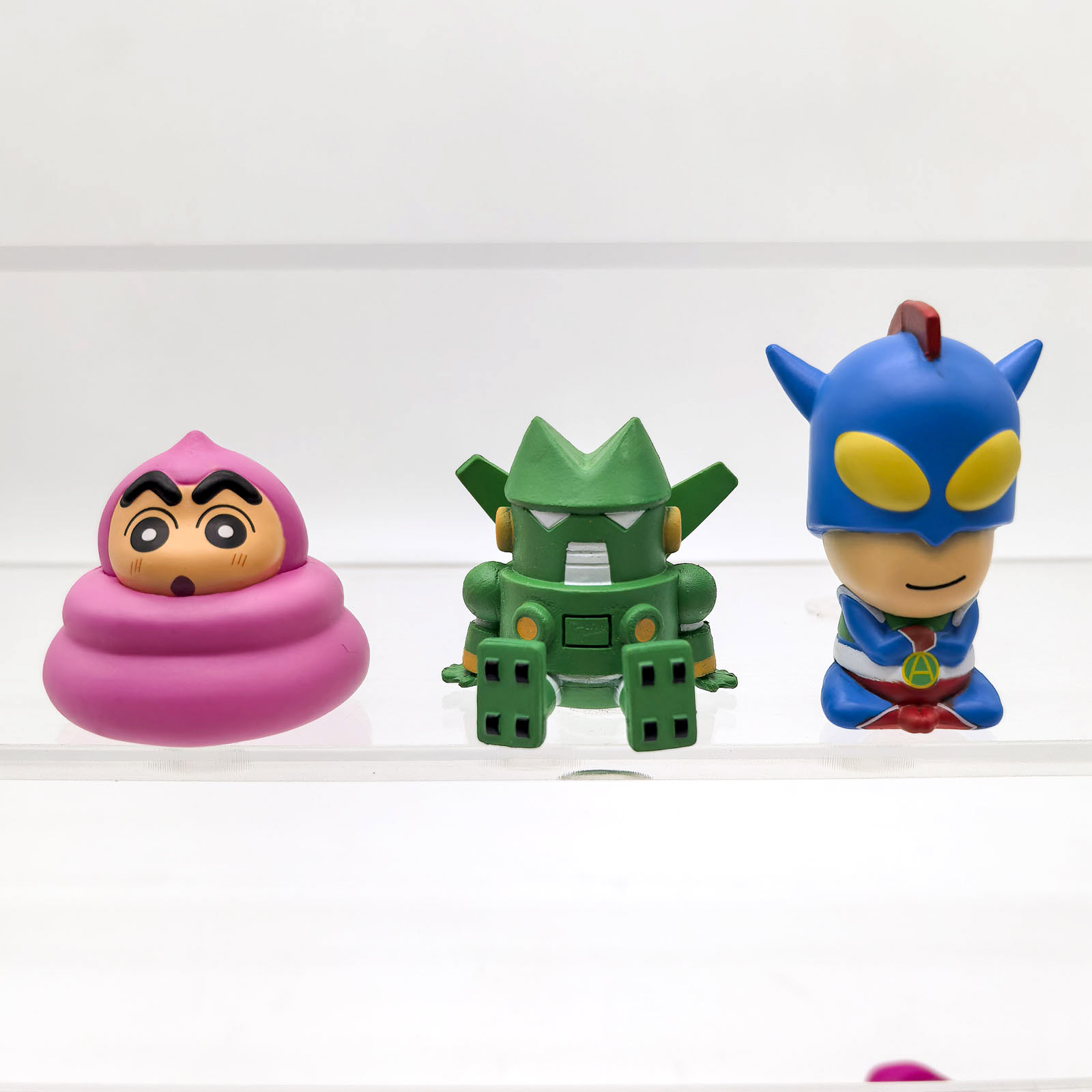 شخصيات عائلة شينوسوكي نوهارا ش - مراجعة Capsule Toy Gashapon وسعره