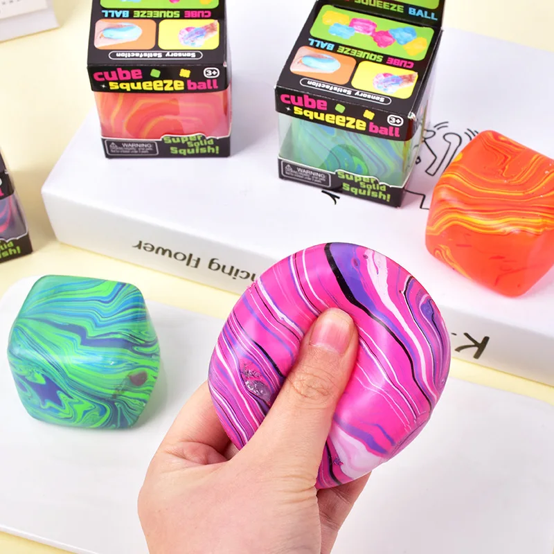 مكعبات ثلج فلوستون، اضغط عليها - مراجعة Fidget Cube Original وسعره